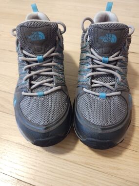 The North Face Litewave Explore Waterproof Hiking Shoes Women's Size 8.5 Gray...